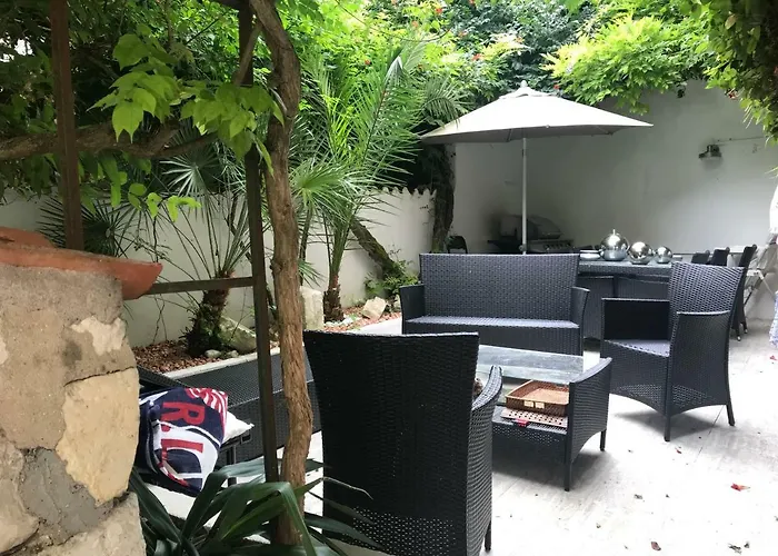 Cloutiers26 Guest house La Rochelle (Charente-Maritime)